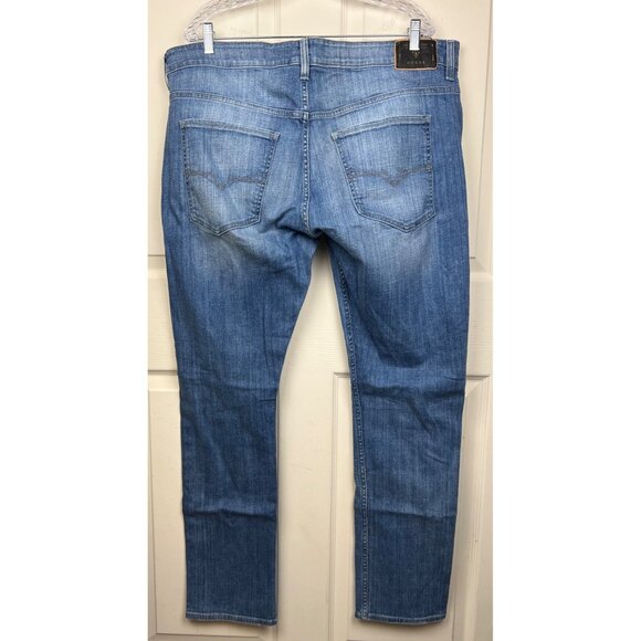 Guess Distressed Denim Jeans *Popped Stitches on Back Pocket* - Picture 5 of 13